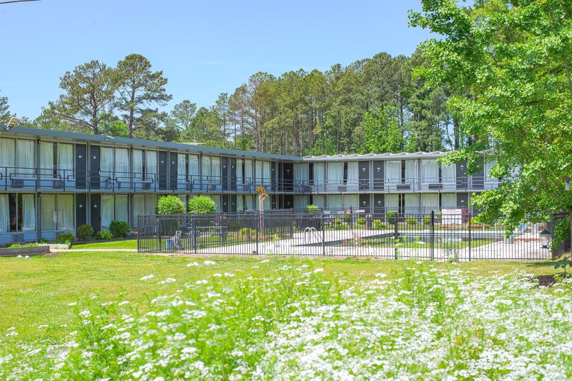 Masters Inn Selma Smithfield I-95 By Oyo エクステリア 写真